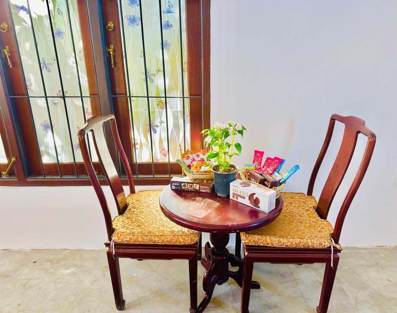 Sea Breeze Guest House 尼甘布 外观 照片