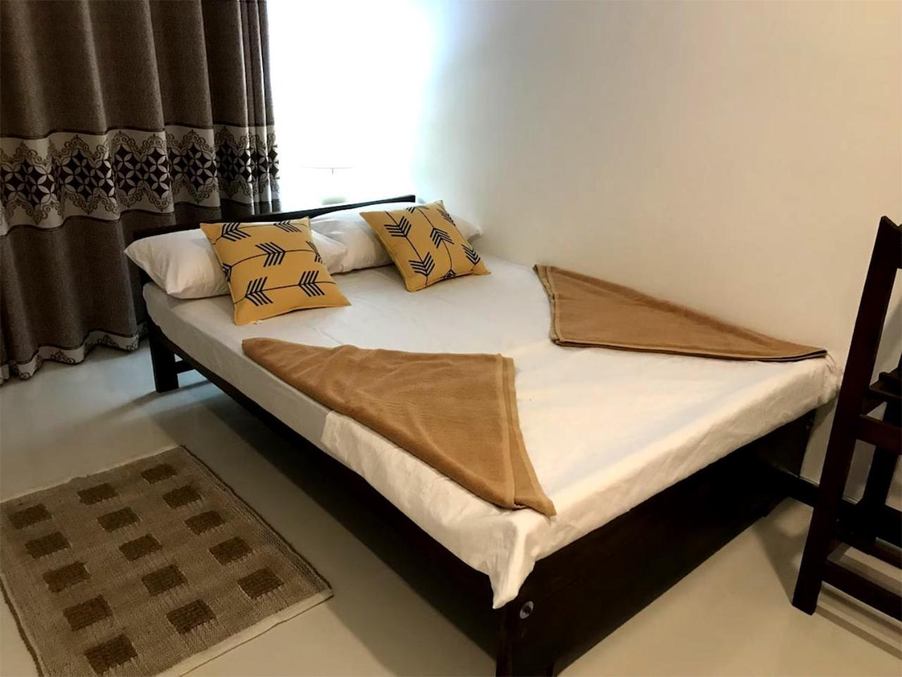 Sea Breeze Guest House 尼甘布 外观 照片